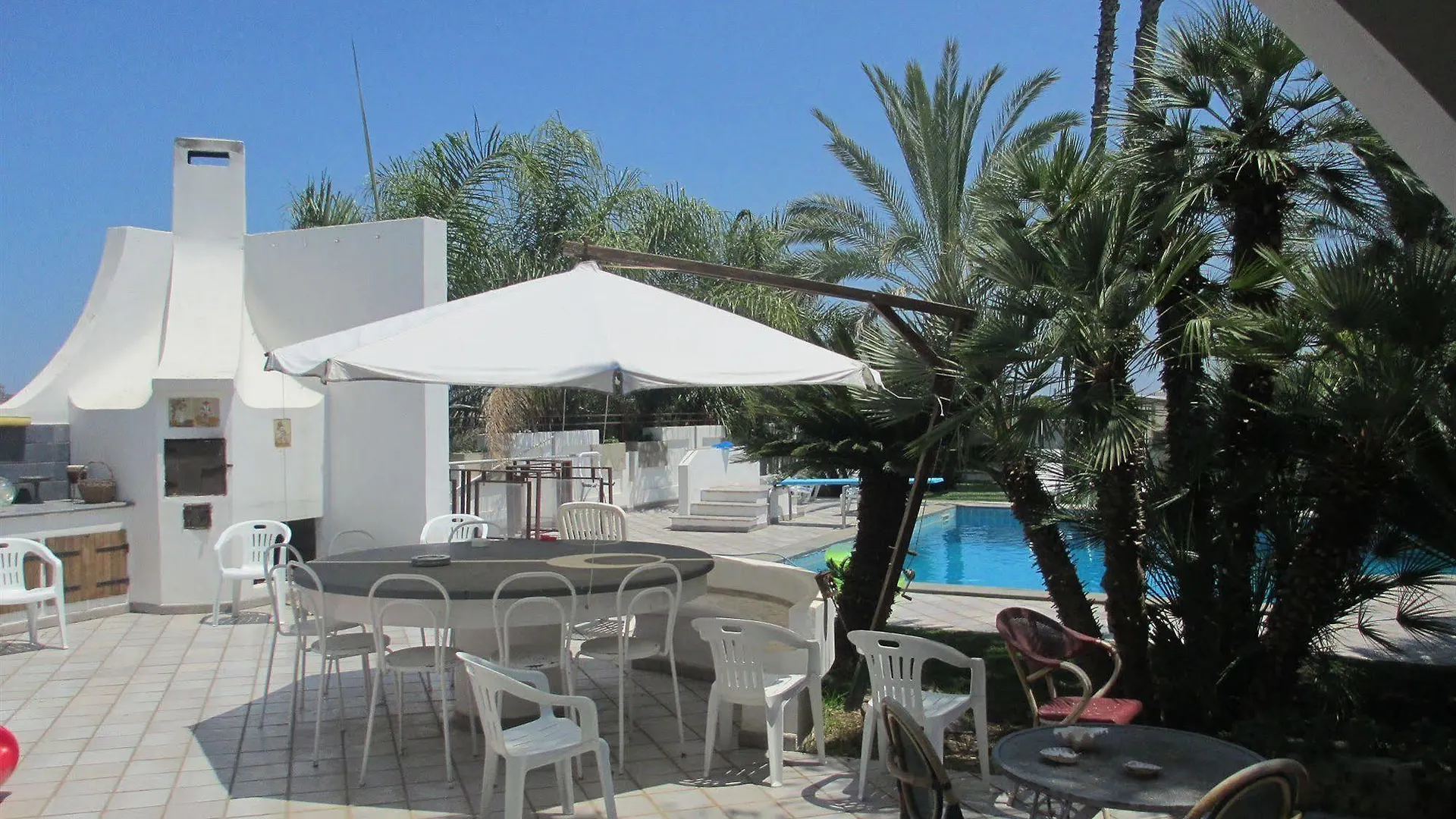 Cuore Di Palme Floridia Aparthotel